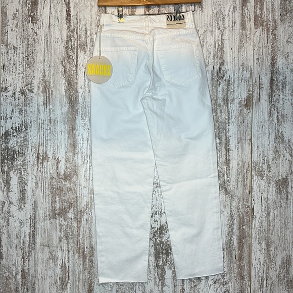 Mother SNACKS! High Waisted Double Stack Hover Fray Size 28 NWT - Picture 13 of 13